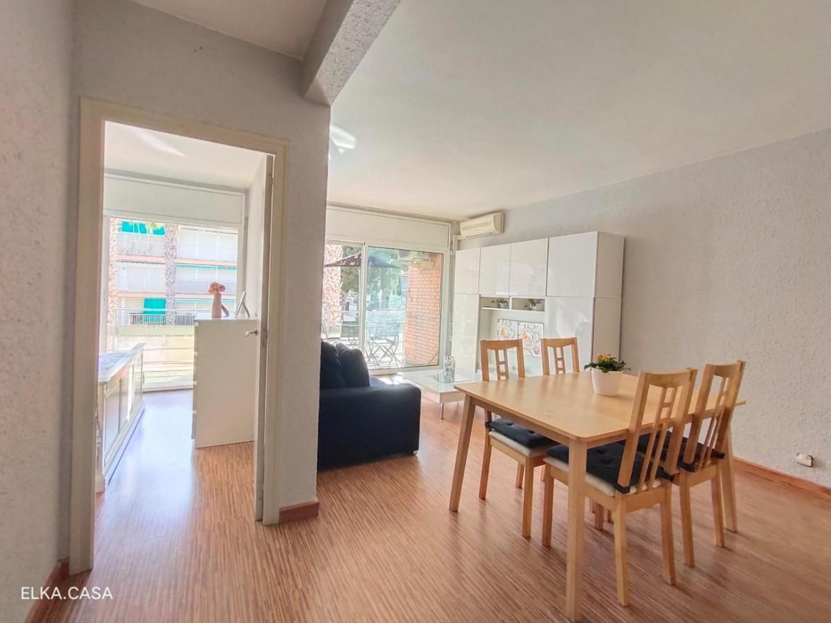 Apartamento Apartamento Muy Luminoso En Segunda Línea De Mar Roda de Berà  Exterior foto