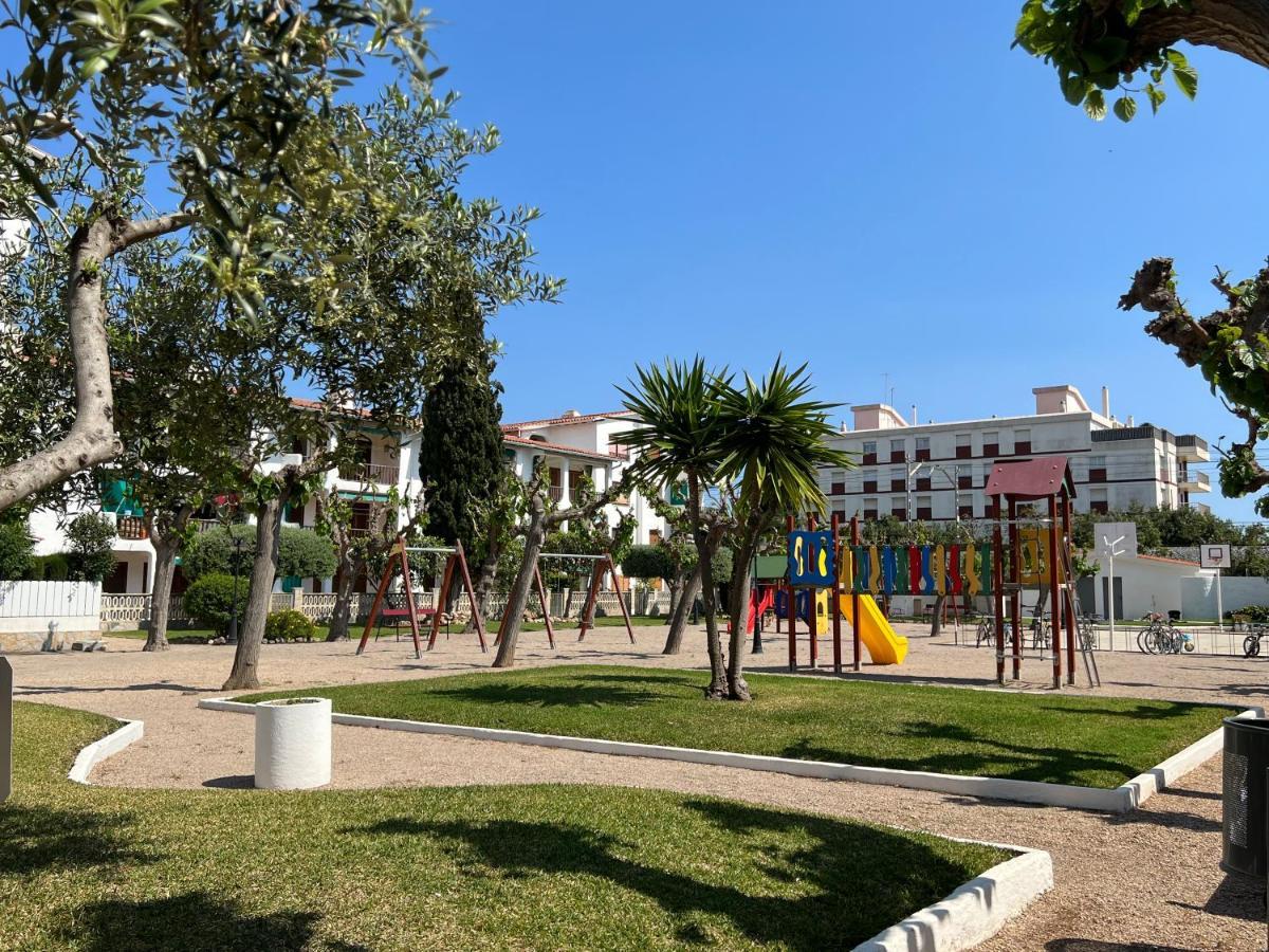 Apartamento Apartamento Muy Luminoso En Segunda Línea De Mar Roda de Berà  Exterior foto